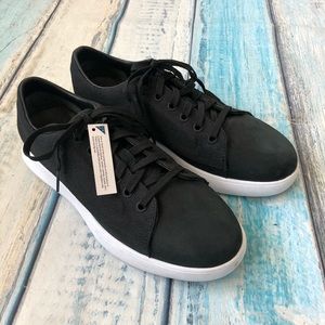 New New Under Sportswear Shoes Black Laces